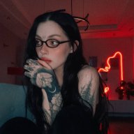 Alice_Paradox
