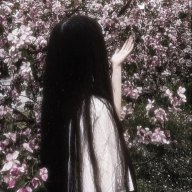 Luna_Velanova